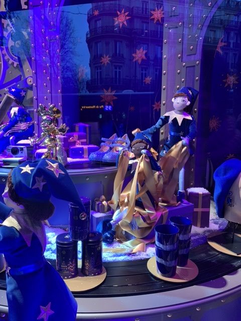Weihnachtsschaufenster von Printemps